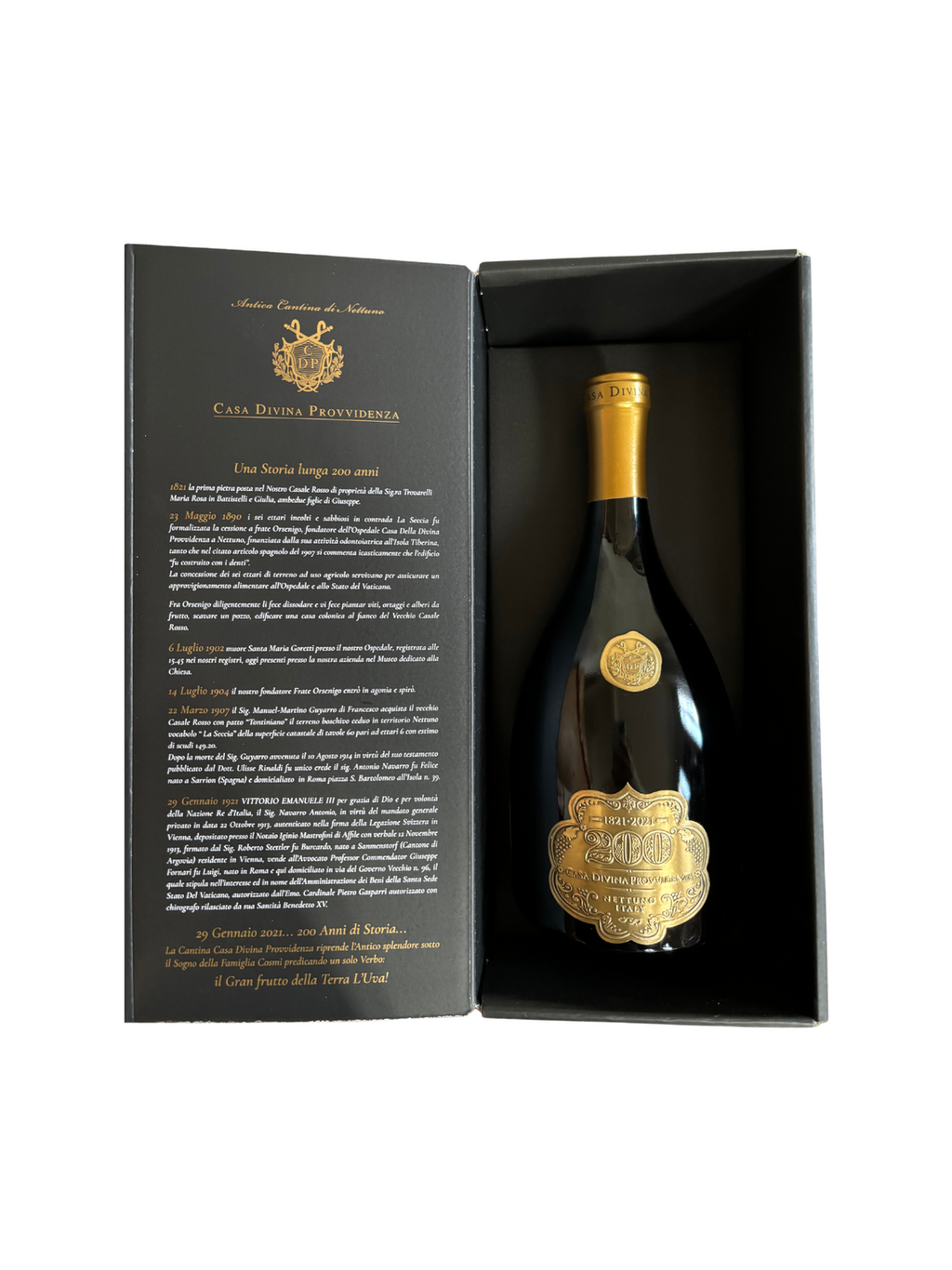 Open black gift box showing Cacchione Nettuno Bianco magnum bottle and winery history